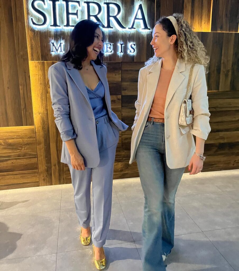 Designer de interiores lisboa Personal shopping de mobiliário em showroom da Sierra Móveis — curadoria de peças e tecidos para projeto de interiores